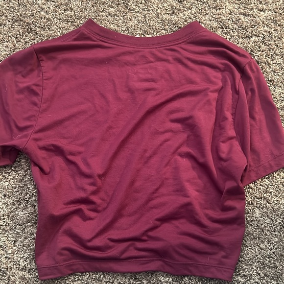 nike tee shirt, maroon - Picture 2 of 3